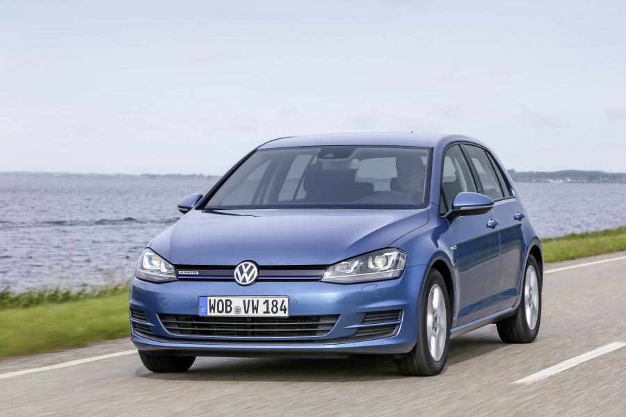  Volkswagen Golf TSI BlueMotion 5-Door 2015 года  (фото 14 из 18)